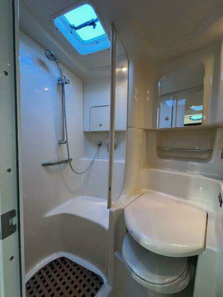 2002 Sea Ray 380 Sundancer