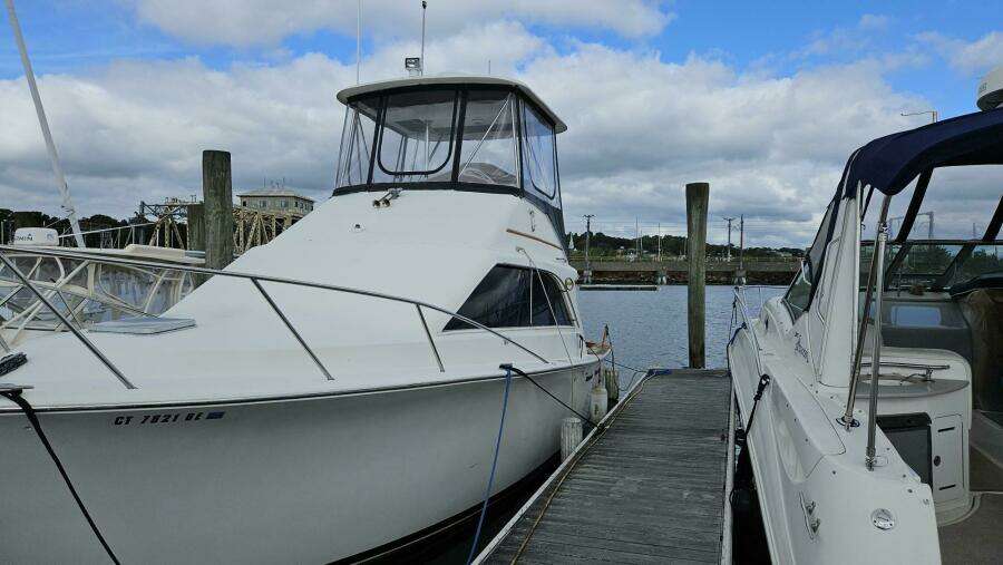 1989 Ocean Yachts 32 SS