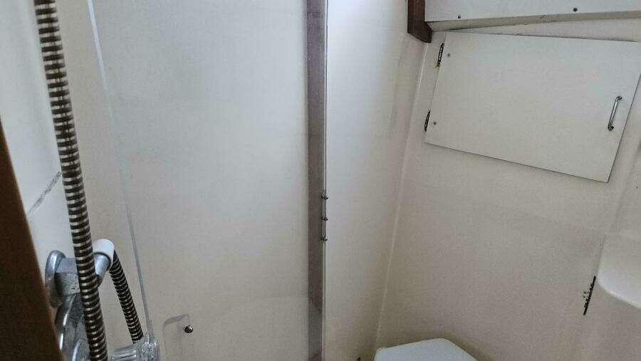 1989 Ocean Yachts 32 SS