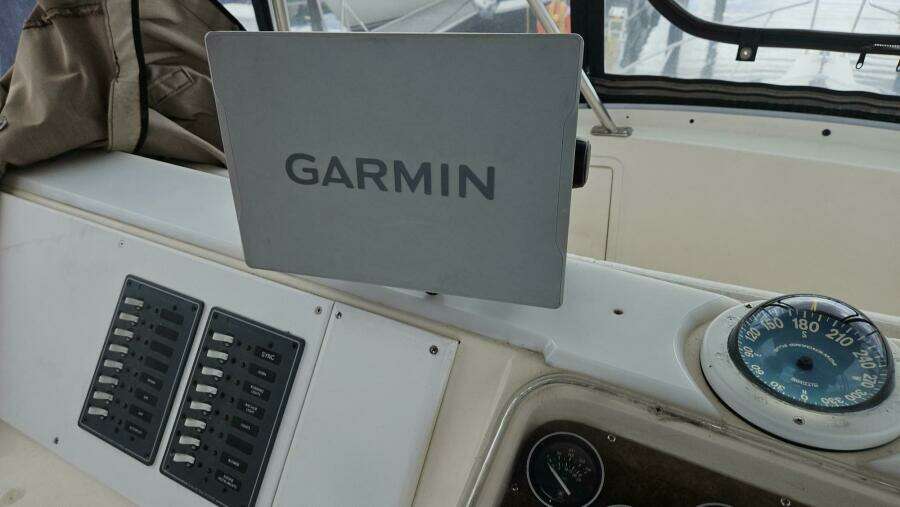 1989 Ocean Yachts 32 SS