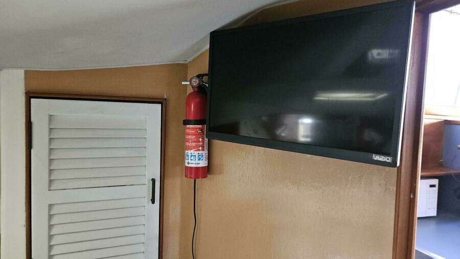 1989 Ocean Yachts 32 SS