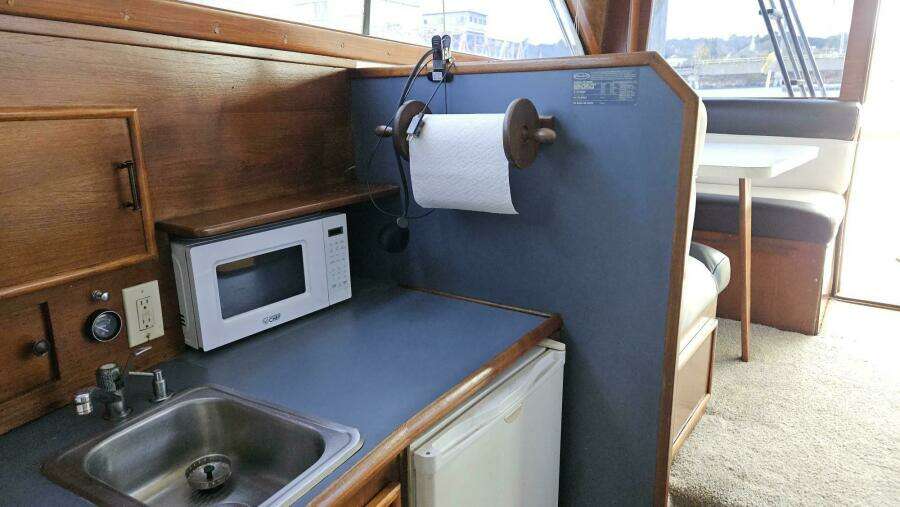 1989 Ocean Yachts 32 SS