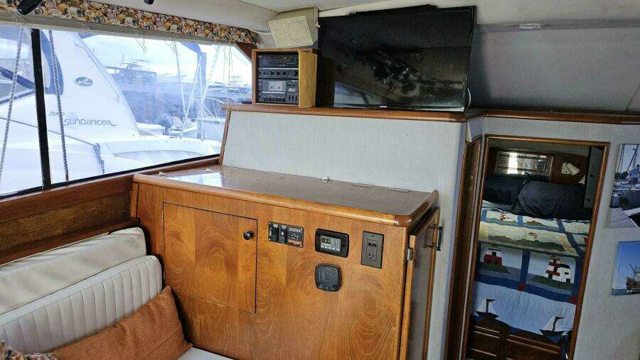 1989 Ocean Yachts 32 SS