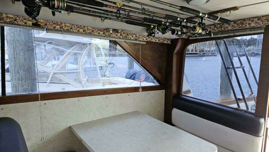 1989 Ocean Yachts 32 SS