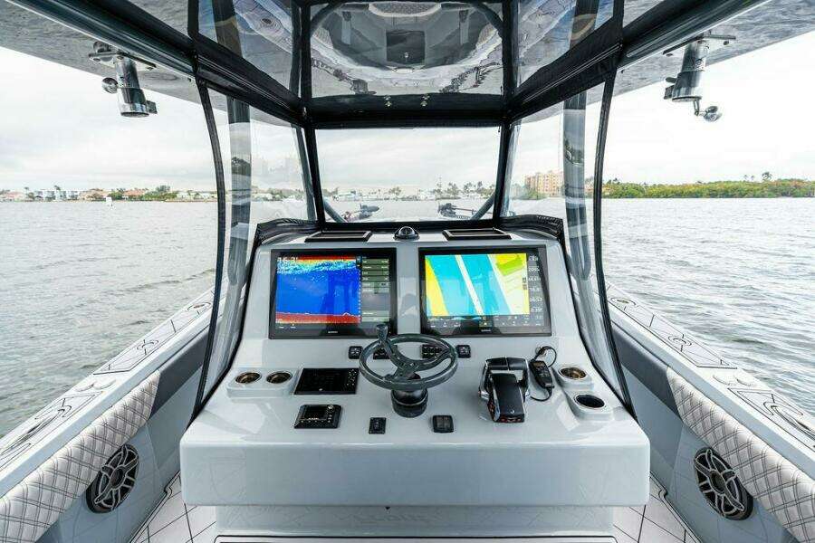 2020 Front Runner 39 CC