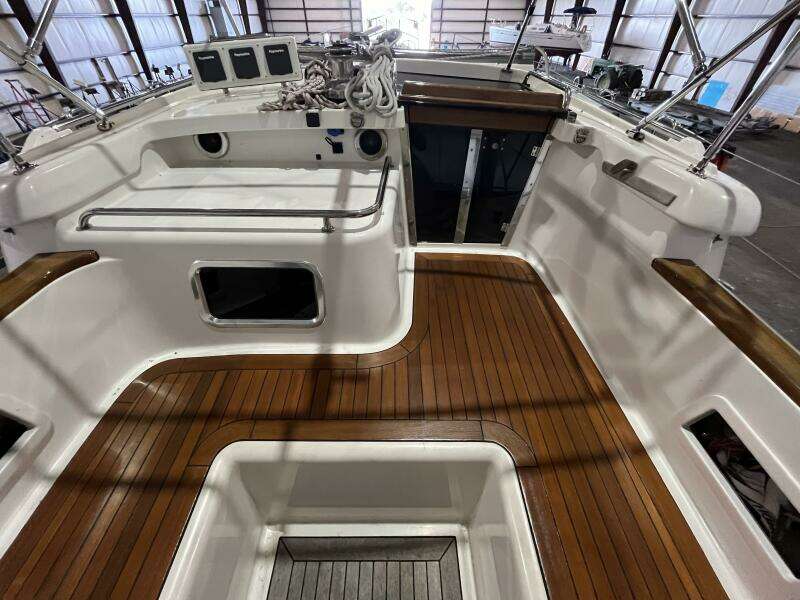2003 Fantasi 44 Pilot House