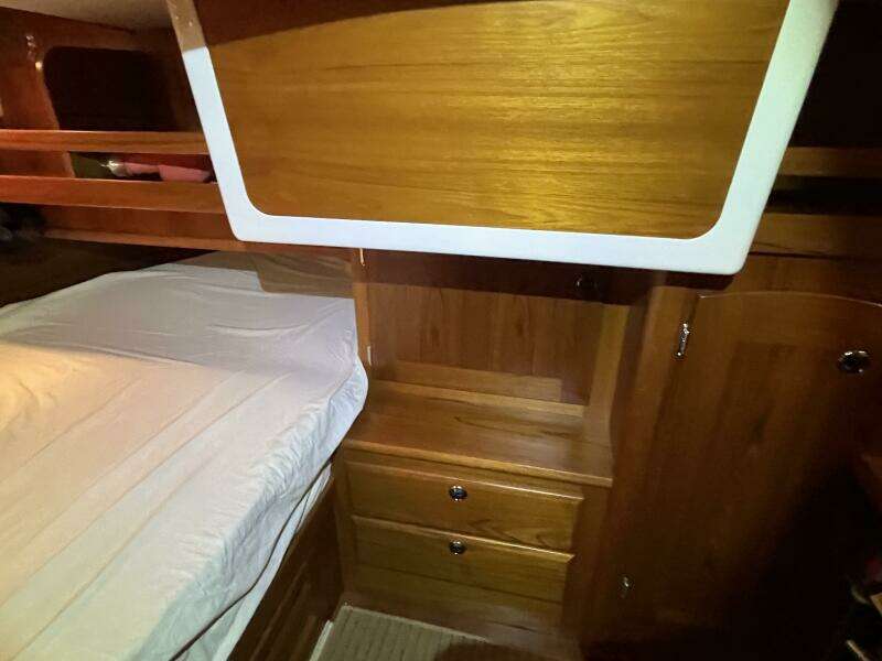 2003 Fantasi 44 Pilot House