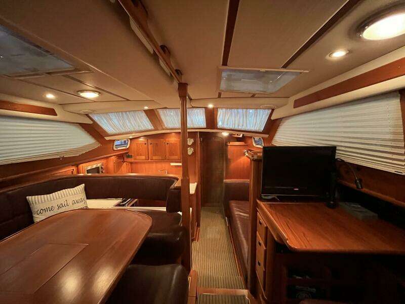 2003 Fantasi 44 Pilot House