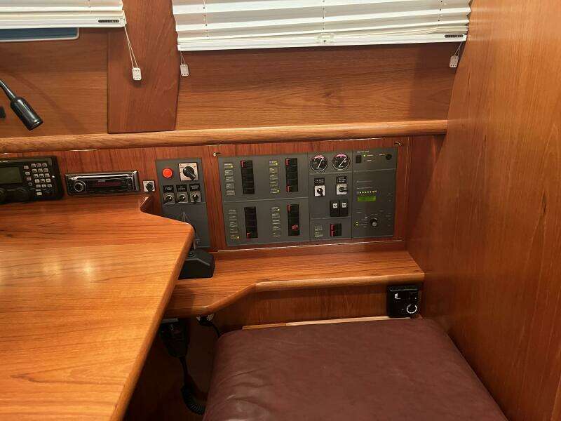 2003 Fantasi 44 Pilot House