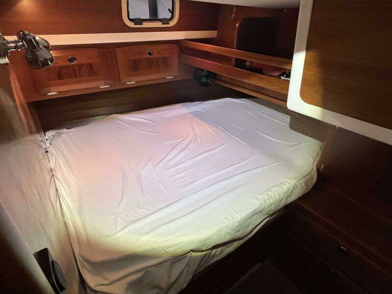 2003 Fantasi 44 Pilot House