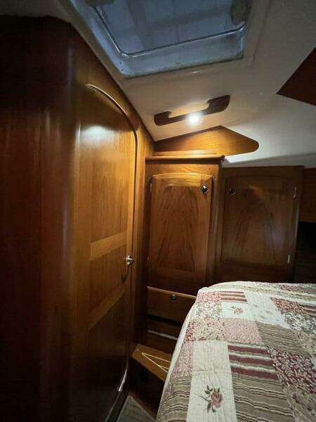 2003 Fantasi 44 Pilot House