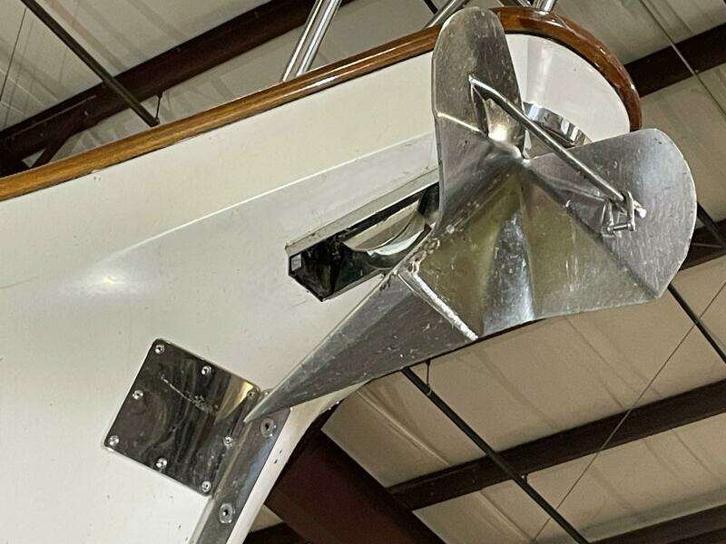 2003 Fantasi 44 Pilot House