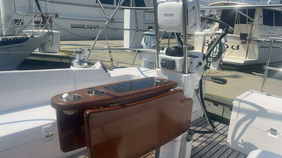 2014 Catalina 385
