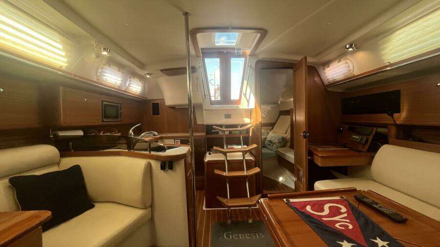 2014 Catalina 385