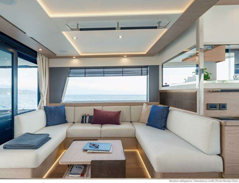 BENETEAU Grand Trawler 63