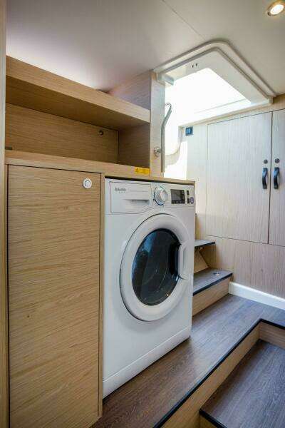 BENETEAU Grand Trawler 63