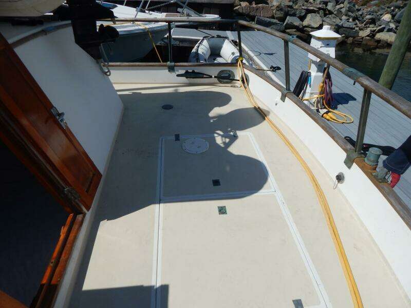 1976 Grand Banks 42 Classic