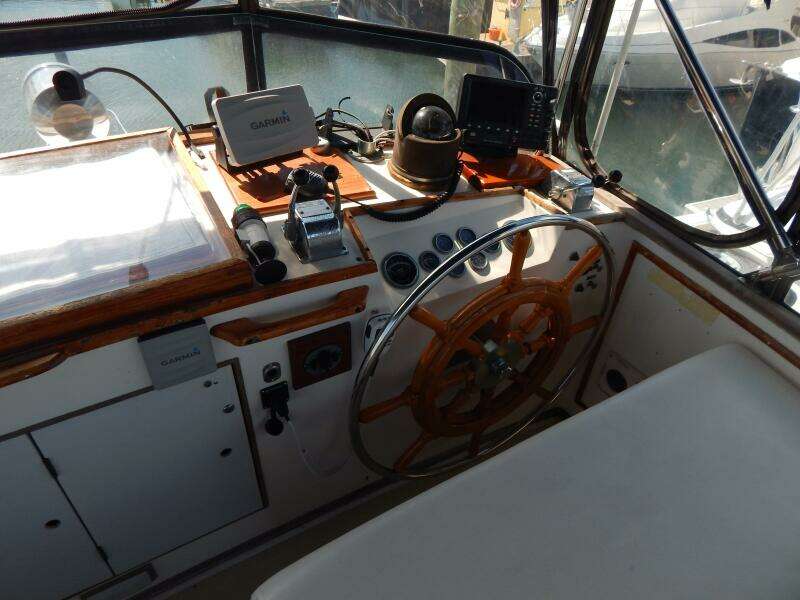 1976 Grand Banks 42 Classic