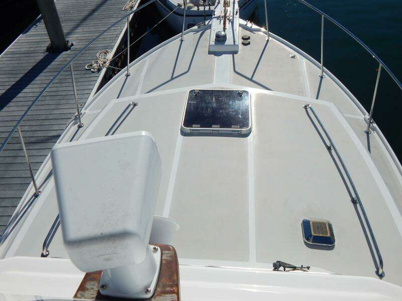 2000 BHM Flybridge Cruiser