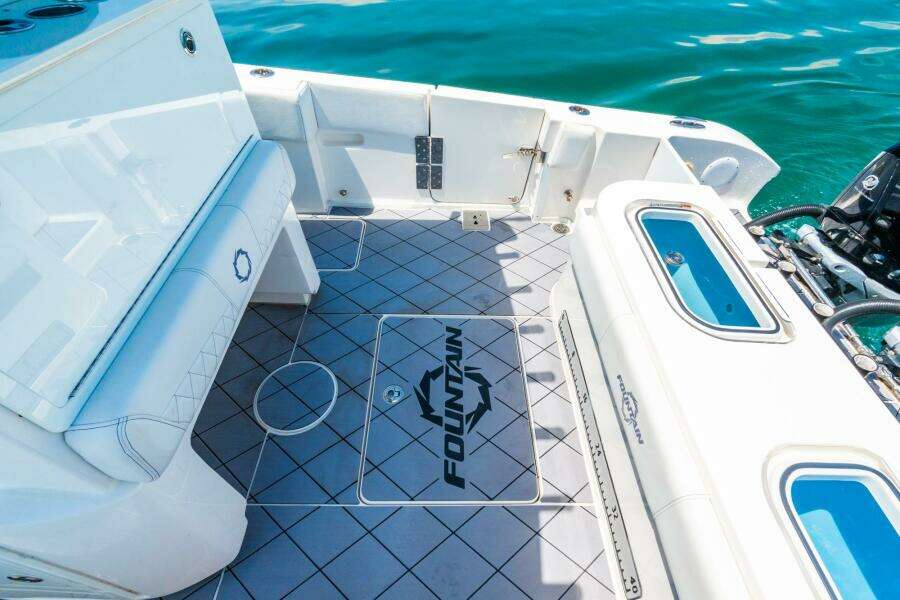 2020 Fountain 38 Center Console