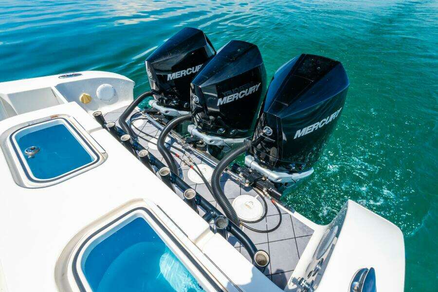 2020 Fountain 38 Center Console