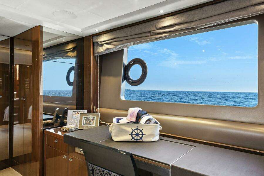 2015 Princess 72 Motoryacht 'LA-Z-BUOY'