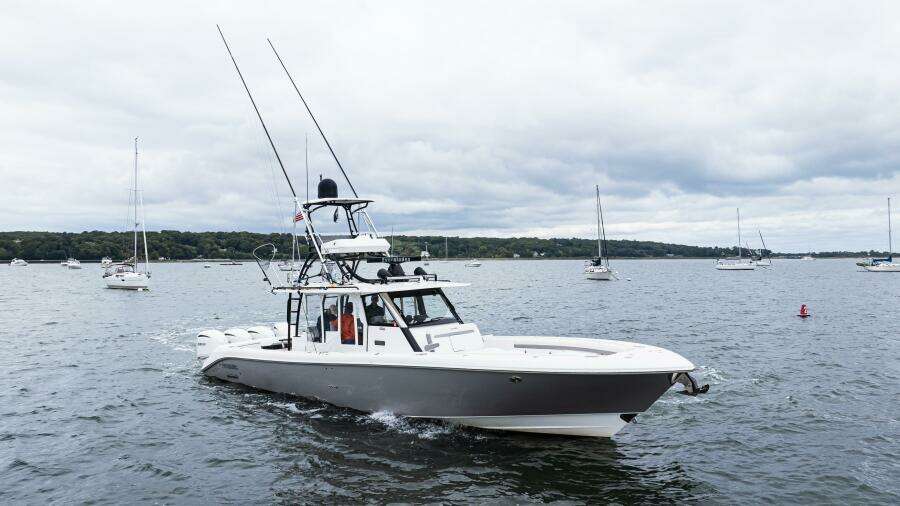 2017 Everglades 435 CC