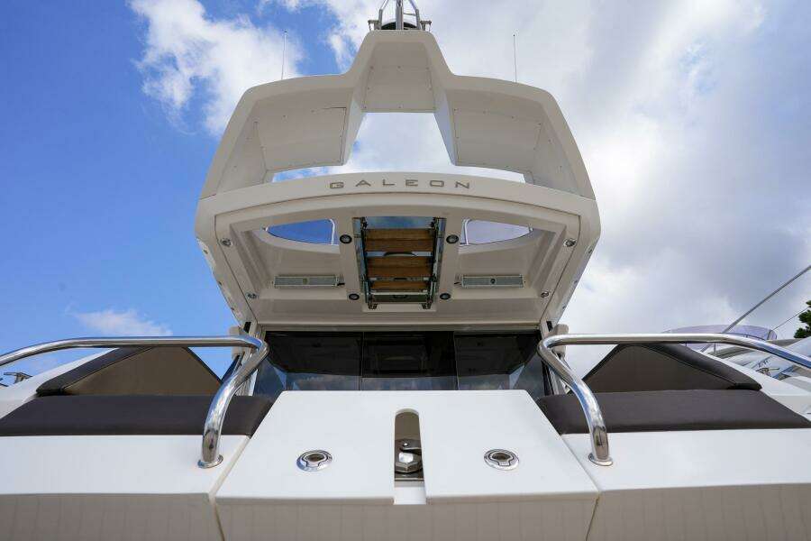 2017 Galeon 43 SKY