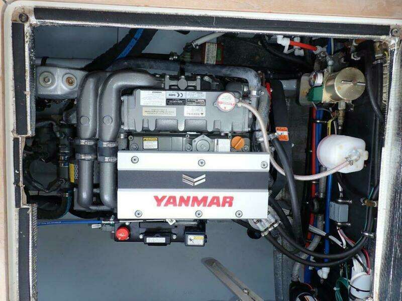 Launch 45 BLUE JACKET -Engine Room