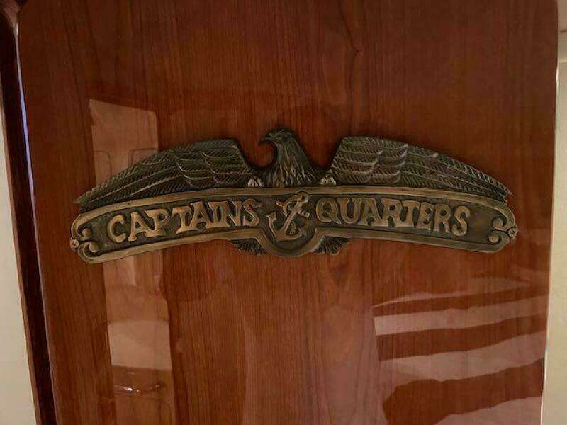 1999 Sea Ray 480 Sedan Bridge