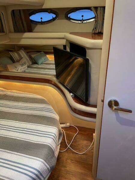 1999 Sea Ray 480 Sedan Bridge