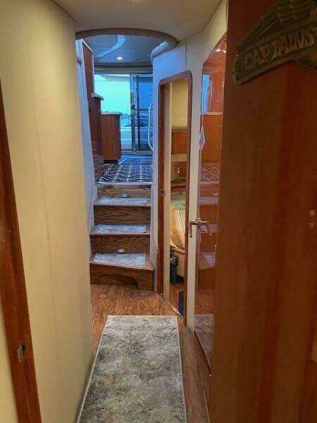 1999 Sea Ray 480 Sedan Bridge