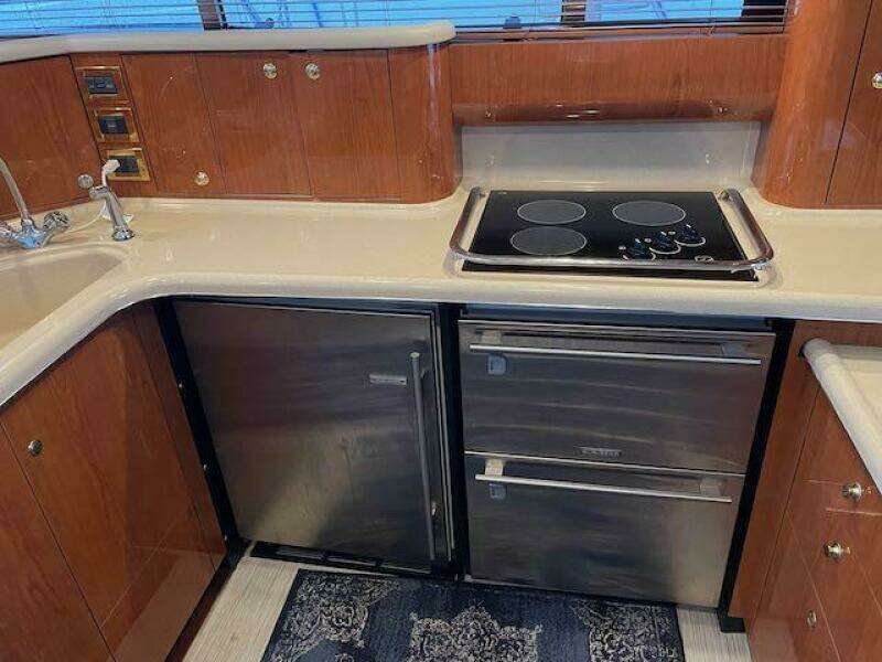 1999 Sea Ray 480 Sedan Bridge