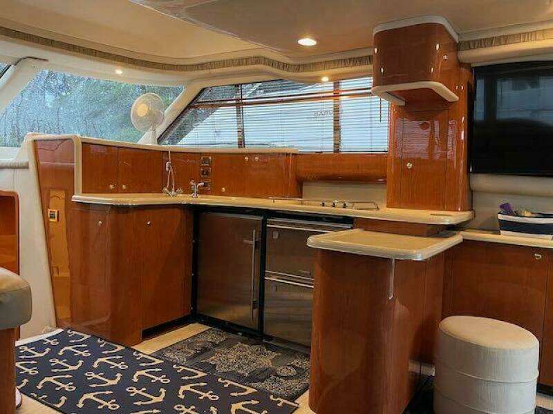 1999 Sea Ray 480 Sedan Bridge