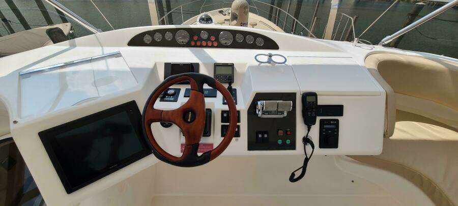 2006 Viking Sport Cruisers 61 Flybridge