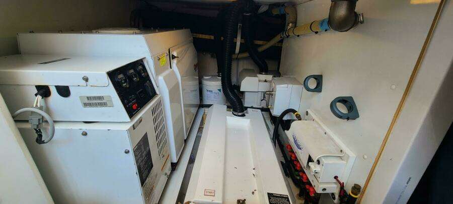 2006 Viking Sport Cruisers 61 Flybridge