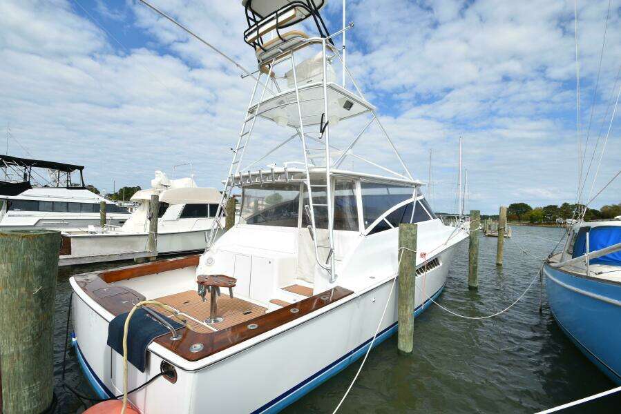 2003 Viking 45 Express