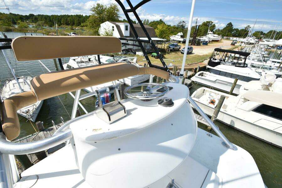 2003 Viking 45 Express