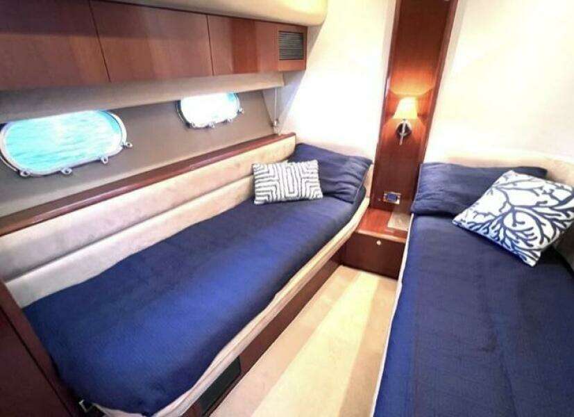 2008 Viking Princess 67 Flybridge