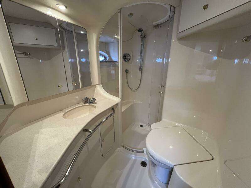 2000 Sea Ray 480 Sedan Bridge