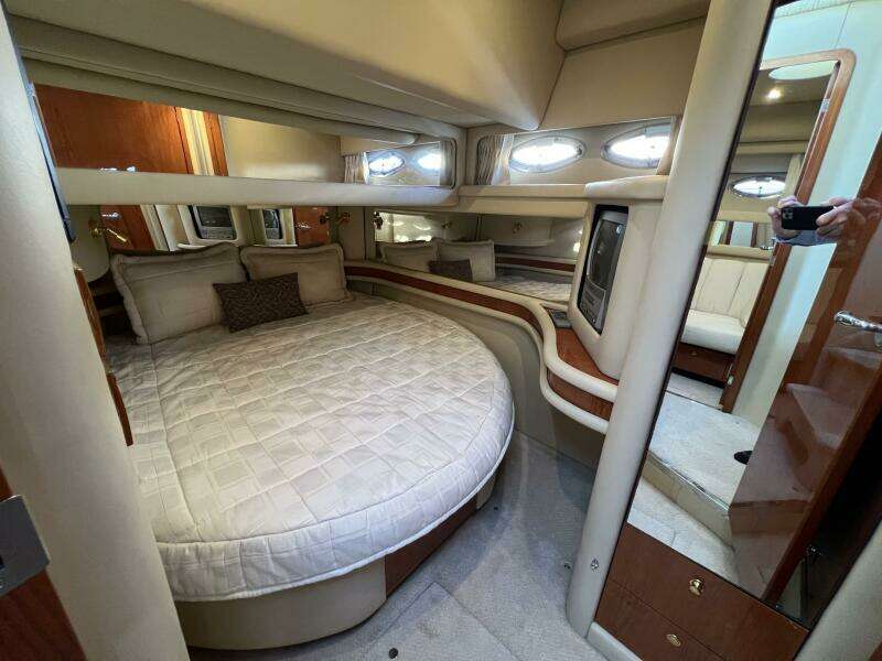 2000 Sea Ray 480 Sedan Bridge