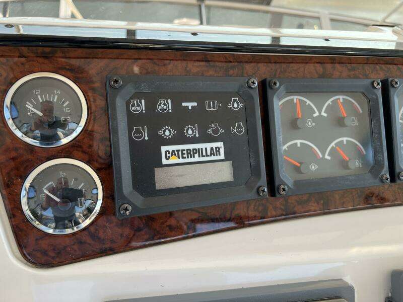 2000 Sea Ray 480 Sedan Bridge