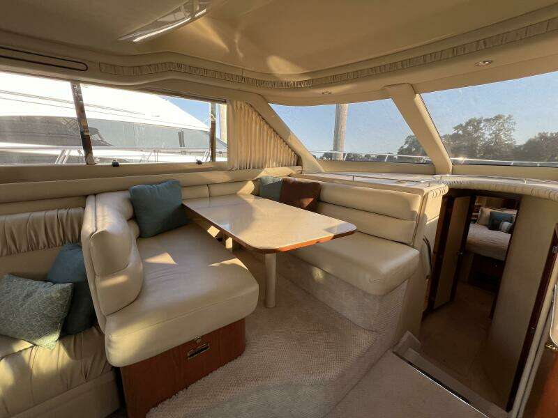 2000 Sea Ray 480 Sedan Bridge