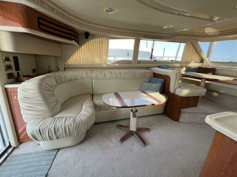 2000 Sea Ray 480 Sedan Bridge