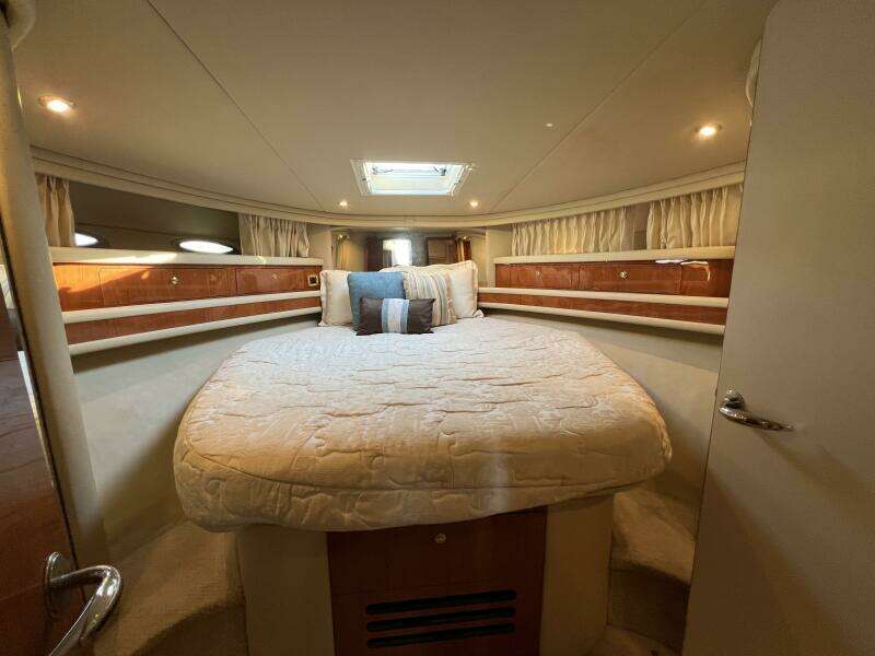 2000 Sea Ray 480 Sedan Bridge