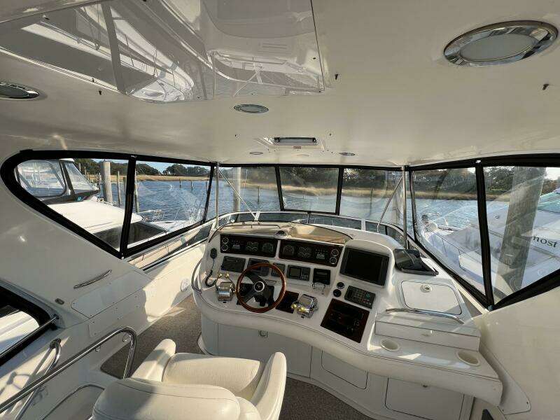 2000 Sea Ray 480 Sedan Bridge