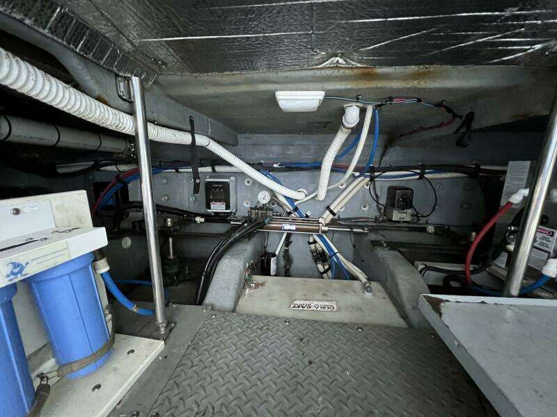 2000 Sea Ray 480 Sedan Bridge