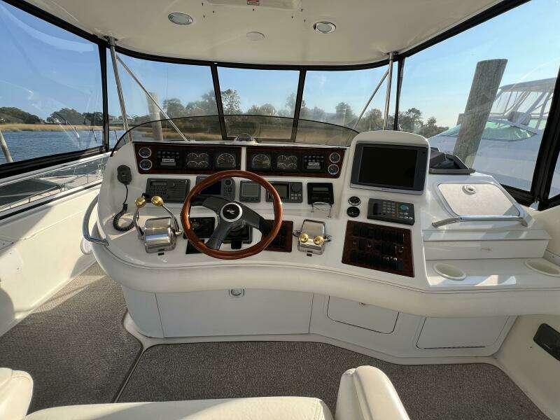 2000 Sea Ray 480 Sedan Bridge