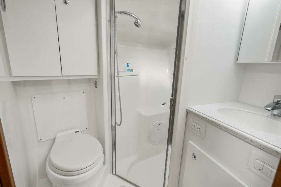 2007 Tiara Yachts 4200 Open