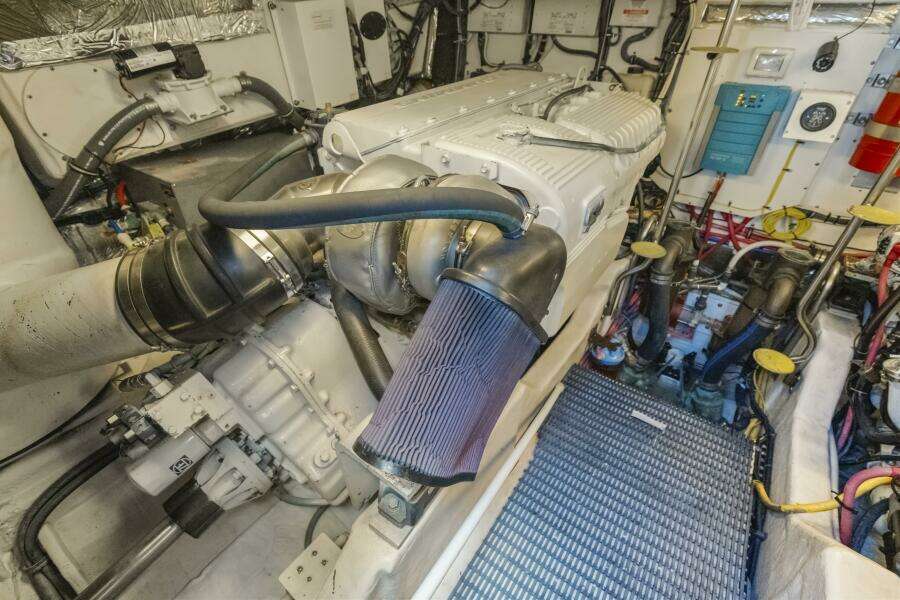 2007 Tiara Yachts 4200 Open